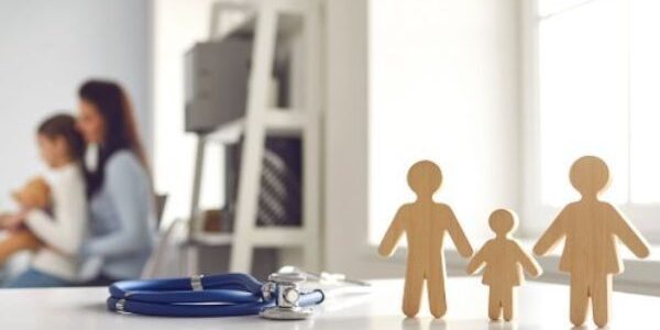 80ec2e54 b424 f018 364a 531393aaa23d Family photo